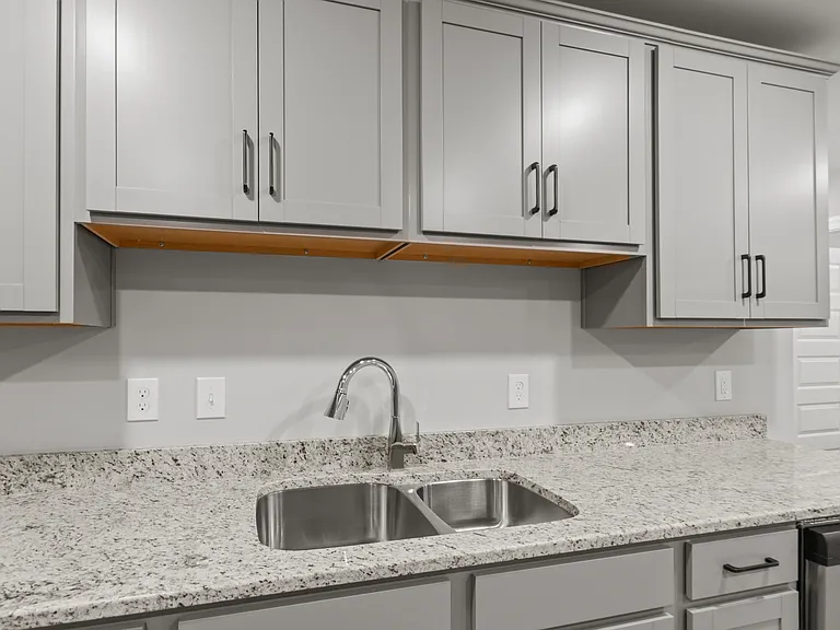 Lucas Ferry Townhomes — Photo 38