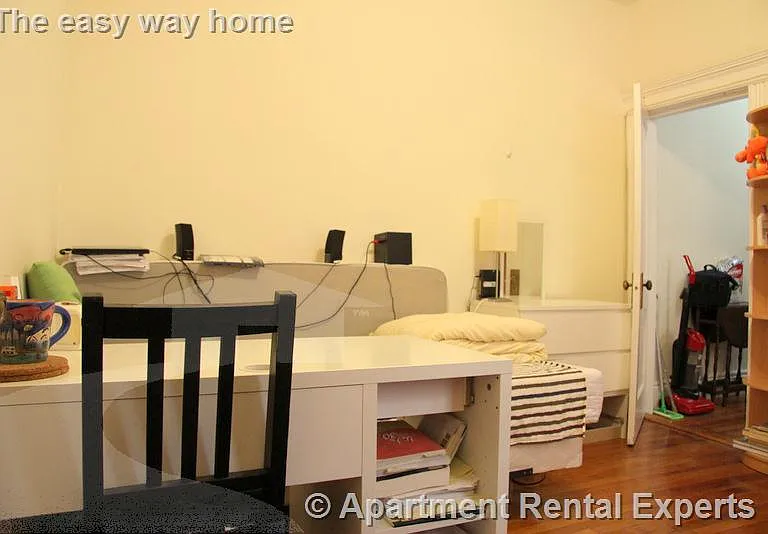 72 Kirkland St #1 — Photo 2