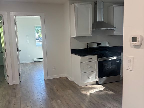 4th image of 8672 Golden Valley Dr #B