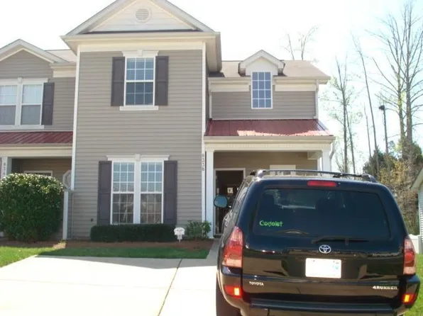 8338 Washoe Pine Ln, Charlotte, NC 28215
