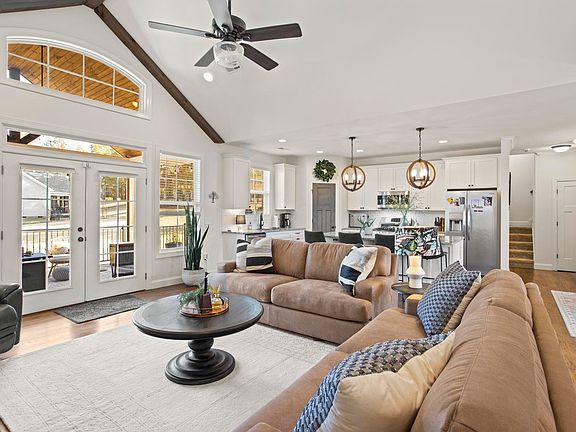3rd image of 301 Wake Hill Ct