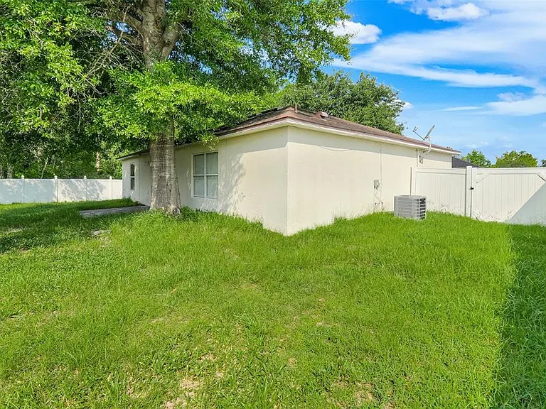 810 Valnera Ct — Photo 28