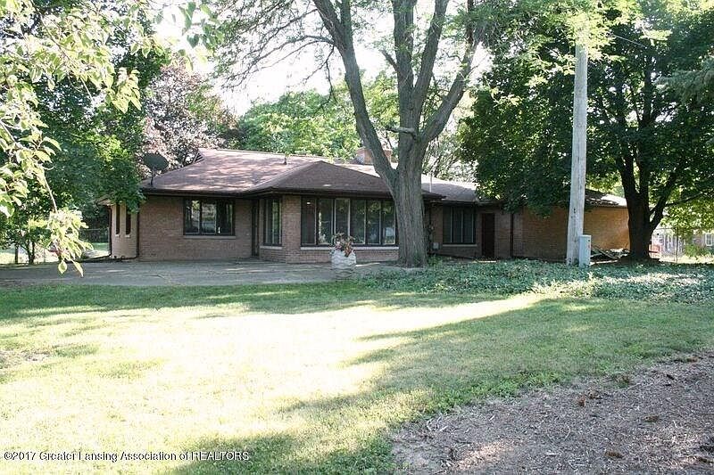 1st image of 914 E Touraine Ave