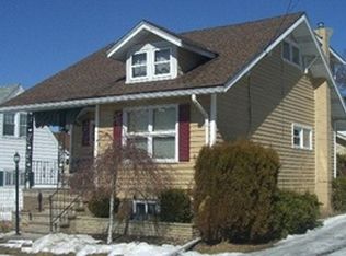 564 54th St, Altoona, PA 16602