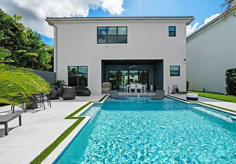 8599 Tower Bridge Ct — Photo 27