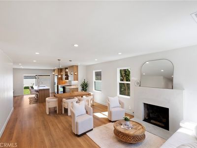 3776 West Blvd, Los Angeles, CA, 90016