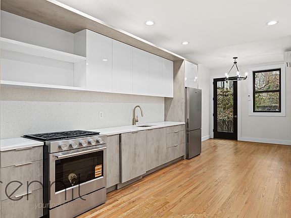4th image of 113 Dikeman St #1B