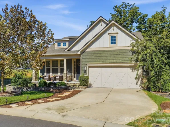 2004 Folkstone Ln, Lancaster, SC 29720