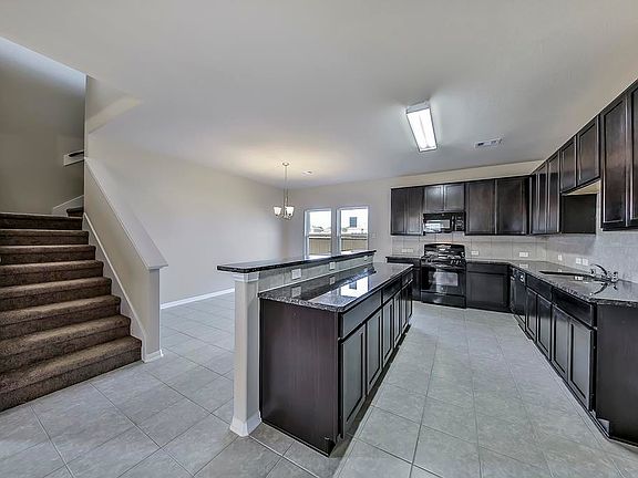 4th image of 3222 Elisa Springs Ln