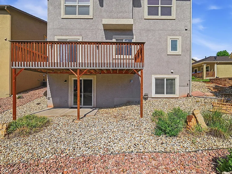 5671 Majestic Dr — Photo 38