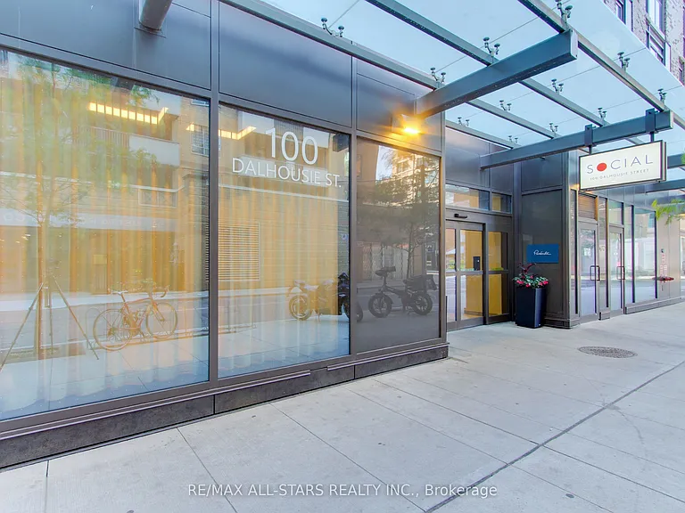 100 Dalhousie St #2809 — Photo 4