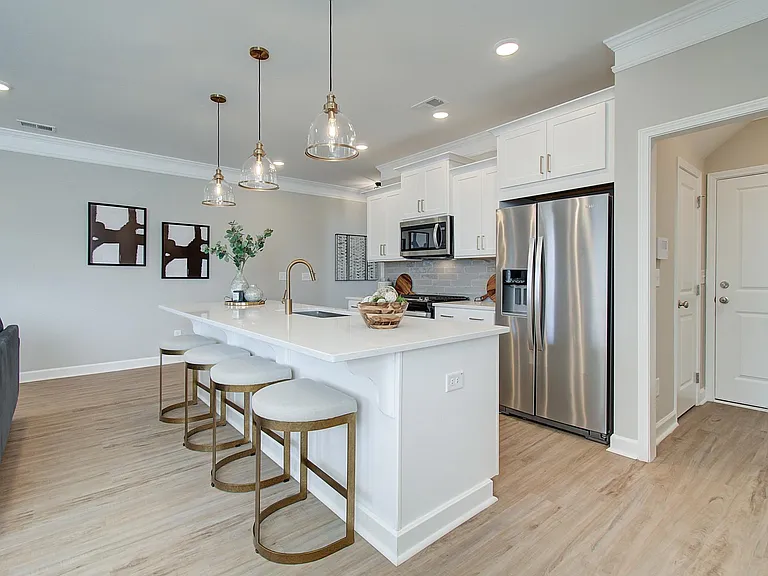 3365 Verdi Ln — Photo 8