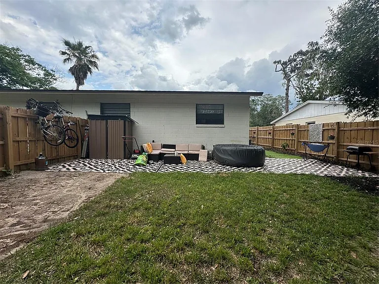 226 S 4th St — Photo 19