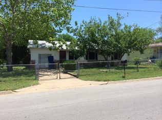 203 Laura St, Copperas Cove, TX 76522