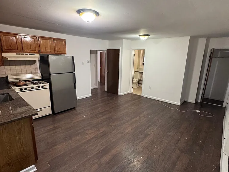 83 Lackawanna Ave #2 — Photo 6