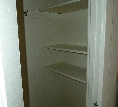pantry right side