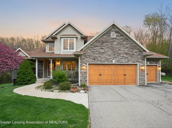 14301 S Kyle Rd, Haslett, MI 48840