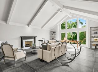 2911 Little River Run, Fort Wayne, IN 46804