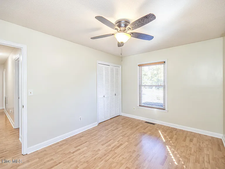 310 R L Honeycutt Dr — Photo 25