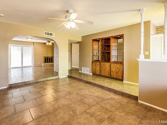 3rd image of 4236 W Carol Ave