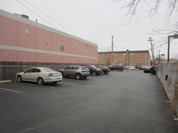 5th image of 6115 S Archer Ave #2C