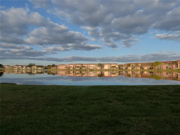 550 SW 138th Ave APT 103K, Pembroke Pines, FL 33027