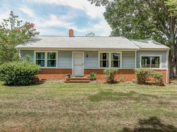 167 Bald Eagle Rd, White Stone, VA 22578