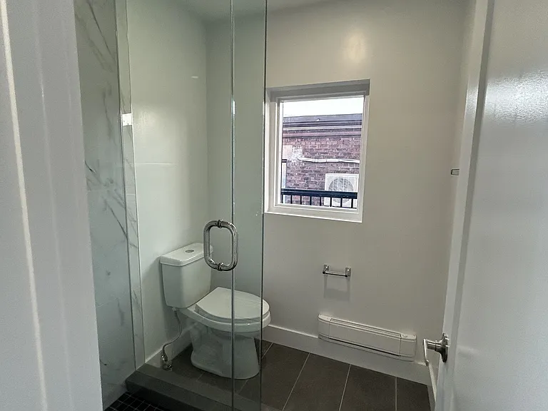 137 Curzon St #3 — Photo 16