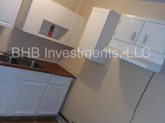 4th image of 1728 S East St #A