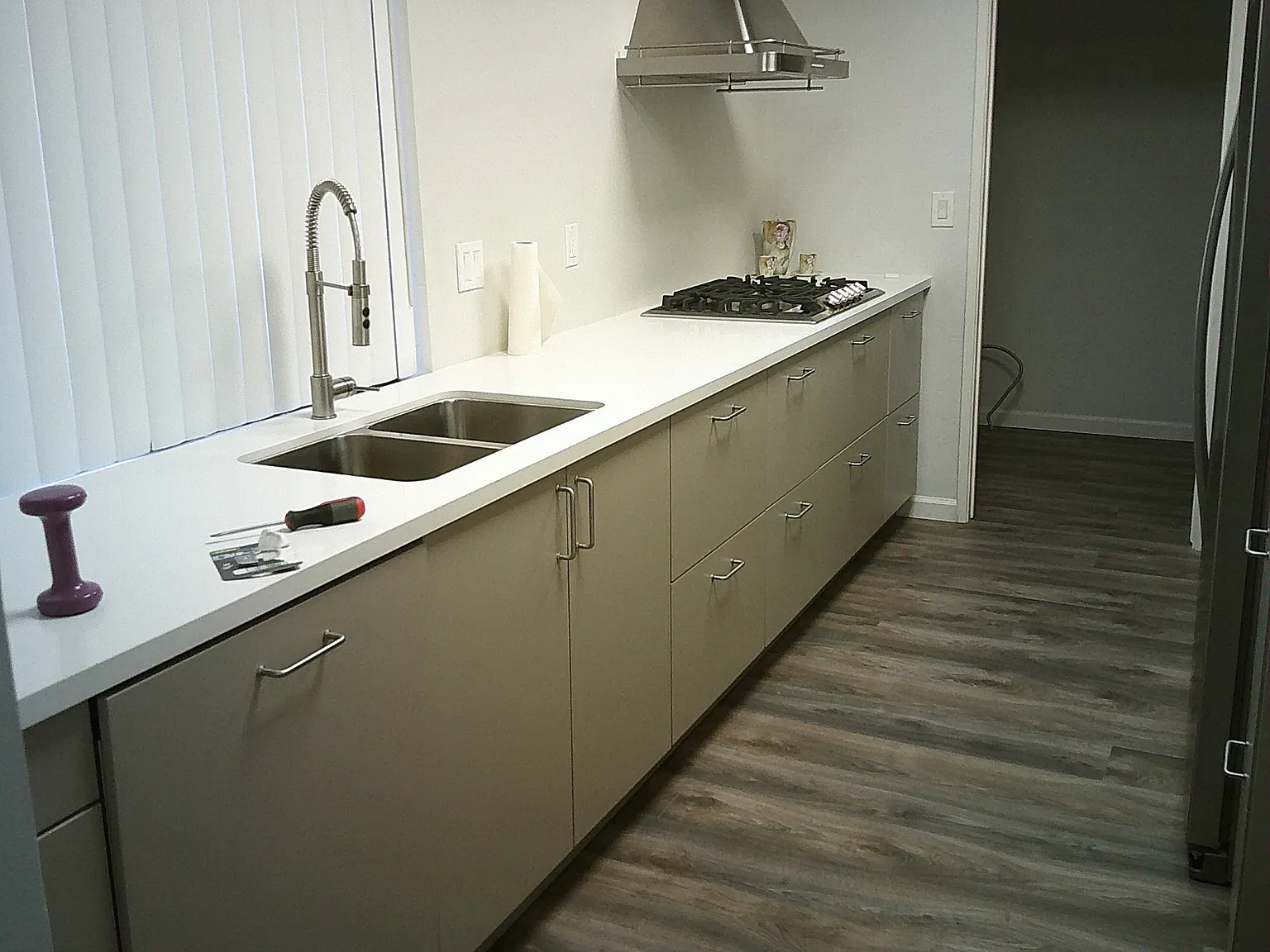 2 bed, 1100 sqft, $2,595 — Photo 3