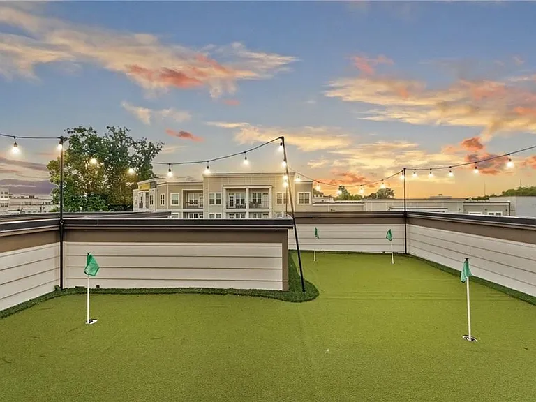 1153 Rivard Cir — Photo 45