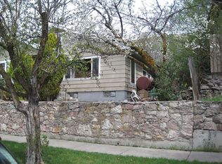 241 S E St, Lakeview, OR 97630