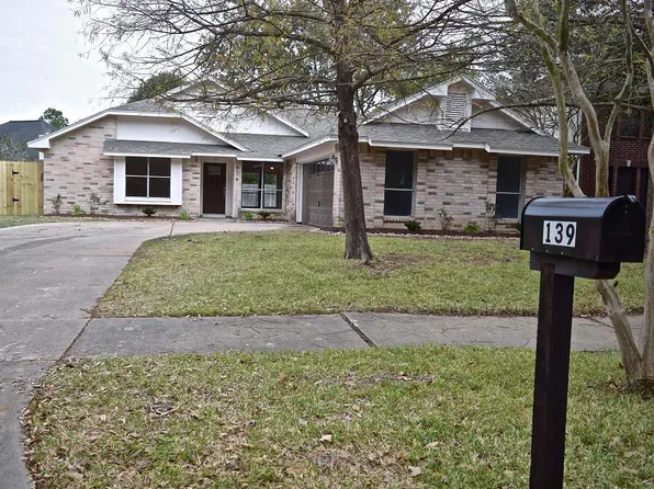 139 Buckeye Dr, Katy, TX 77450