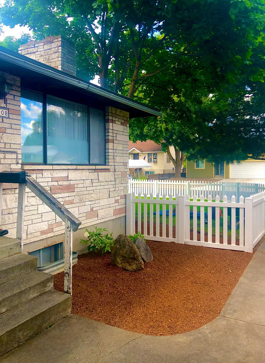 Entrance - 1508 E Nebraska Ave
