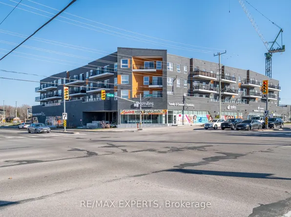 430 Essa Rd #325, Barrie, ON L4N 9C6