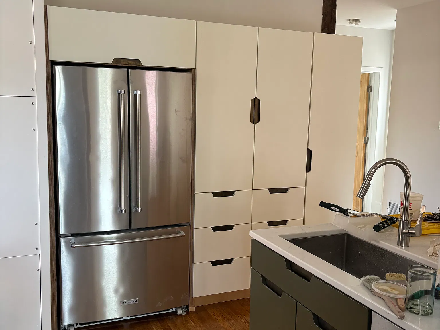 3 bed, 1400 sqft, $2,250 — Photo 3