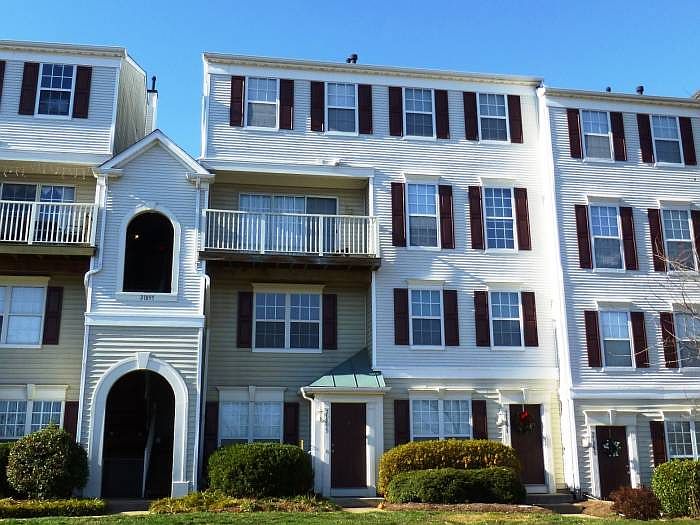 21893 Elkins Terrace