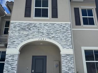 1521 SE 27th Rd, Homestead, FL 33035