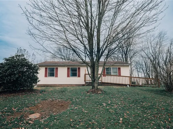 29 Susan Dr, Blairsville, PA 15717