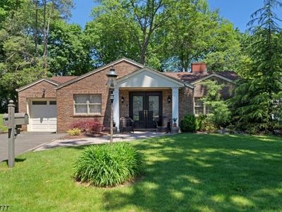 688 Gallows Hill Rd, Cranford, NJ, 07016