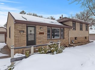 6425 Kyle Ave N, Brooklyn Center, MN 55429