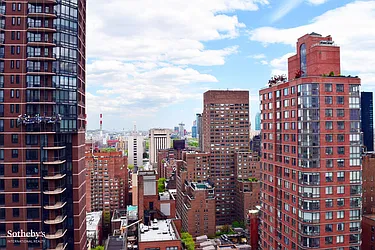 Rented by Sotheby's International Realty