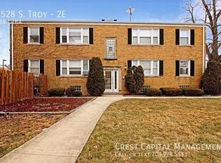 9520 S Troy Ave APT 1E, Evergreen Park, IL 60805