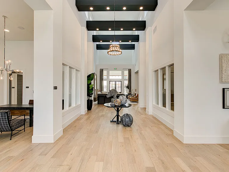 35 West at Champions Circle Apartments — Photo 31