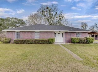 314 Willow St, Sweeny, TX 77480