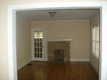 2nd image of 1060 Orlando Pl SW