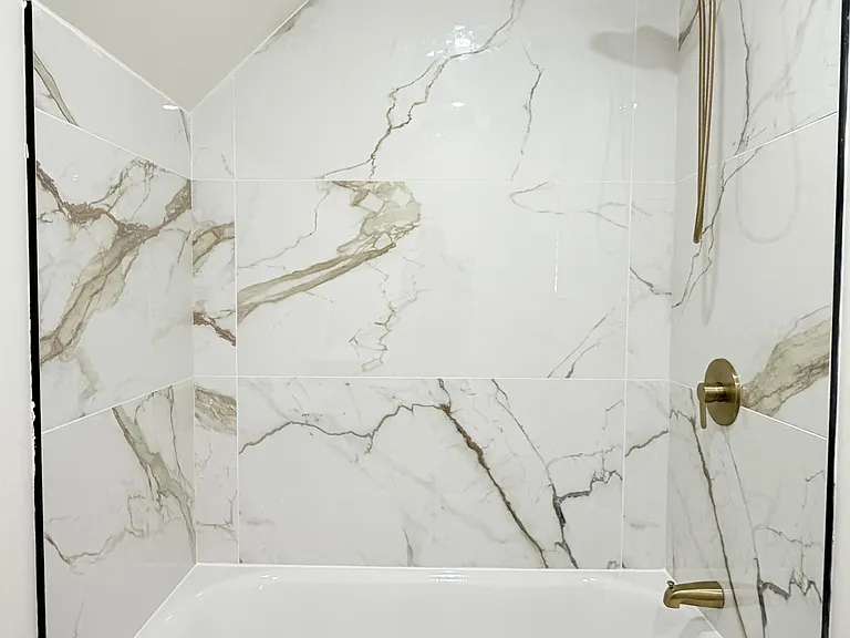 691 Ouellette Ave #8 — Photo 11