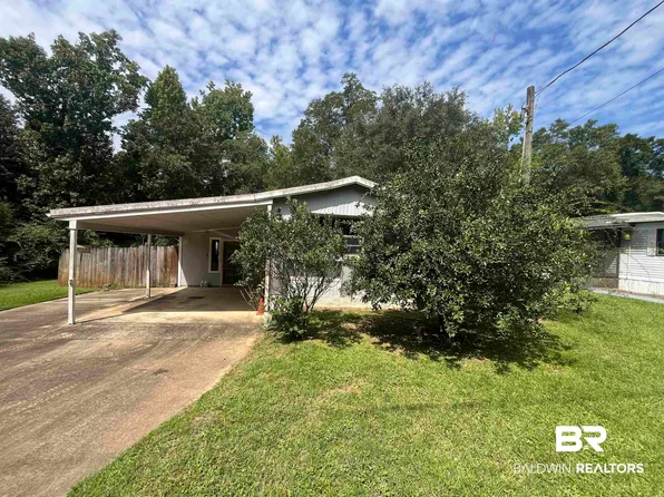1520 Valencia Dr, Lillian, AL 36549