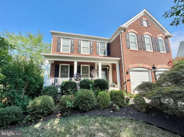 10809 Valley Falls Ct, Manassas, VA 20112