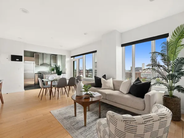 189 Bridge Street image 1 of 8